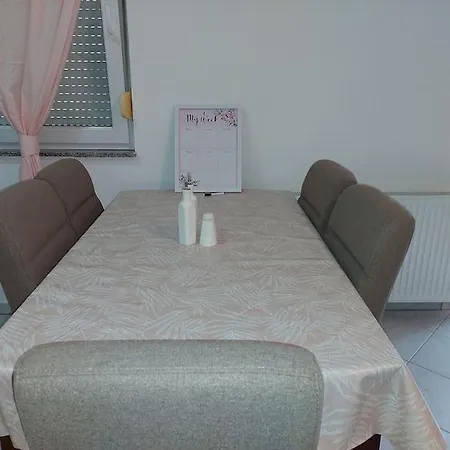 Apartment Patty 3+2 Fazana